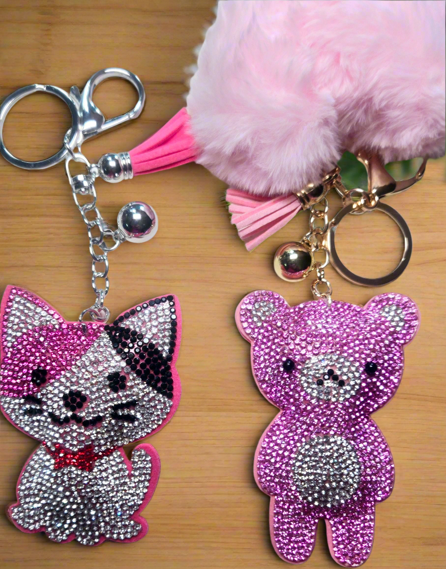 BLING BEAR KEYCHAINS HUGE HEART POMPOM, Tassel keychain plus 🎁