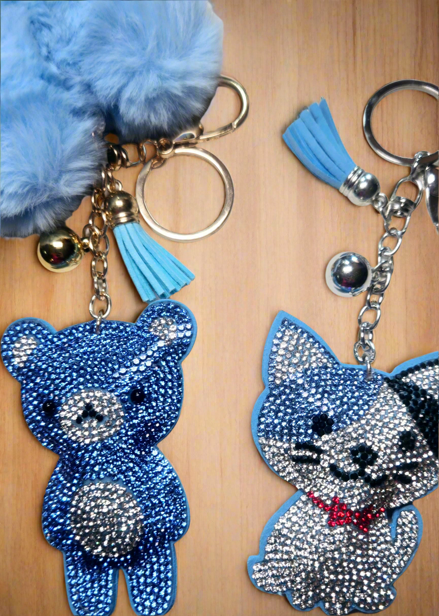 BLING BEAR KEYCHAINS HUGE HEART POMPOM, Tassel keychain plus 🎁